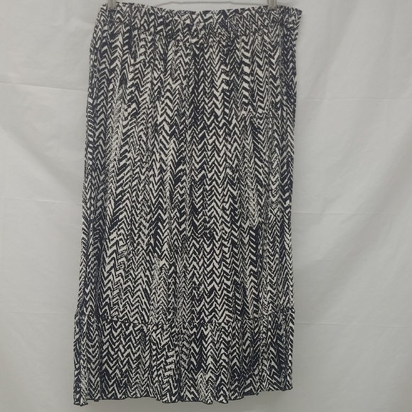 Tiered Maxi Skirt Black & White Cinched Waist Tie w Wood Beads Boho Whimsigoth - Picture 4 of 9